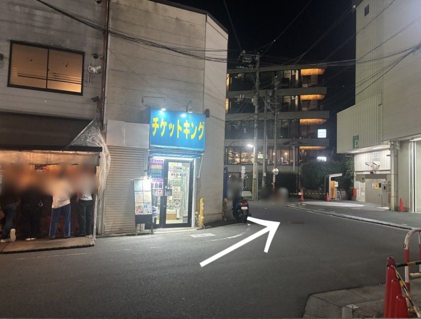 進んだ先のT字路